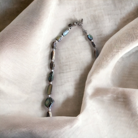 Vintage Sterling silver Abalone Necklace, disk pendant with abalone and pearl - Picture 3 of 3